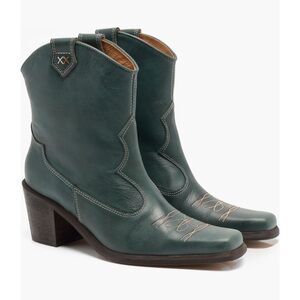 NEW Women's Green Leather Wandering Western Boot